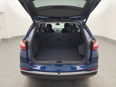 Used 2020 Chevrolet Equinox LT w/ Driver Convenience Package image 29