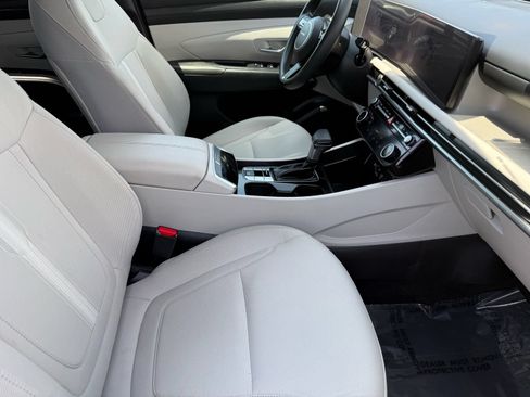 Used 2025 Hyundai Tucson SEL AWD/4WD image 30