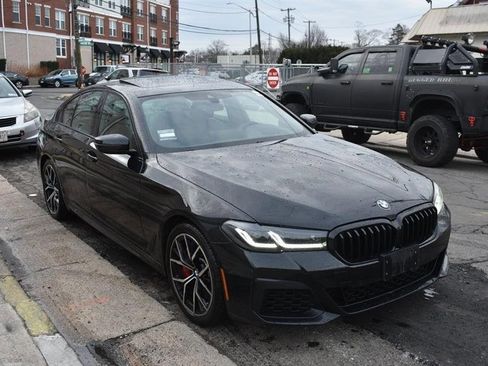 Used 2023 BMW 540i w/ M Sport Package image 4