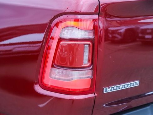 Used 2022 RAM 1500 Laramie image 10