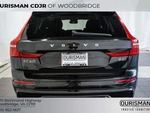 Used 2024 Volvo XC60 B5 Plus AWD/4WD image 6