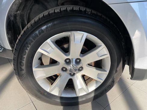 Used 2009 Mitsubishi Outlander SE image 12