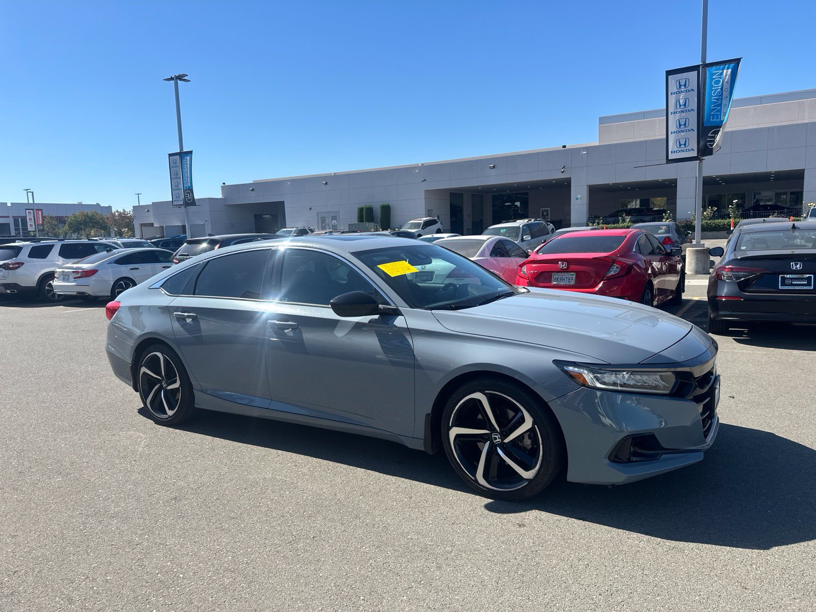 Used 2021 Honda Accord Sport image 2