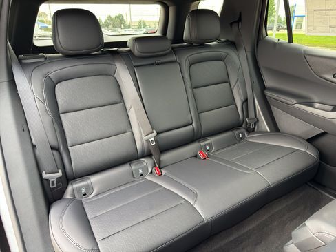 New 2027 Chevrolet Equinox LT w/ Convenience Package II AWD/4WD image 38