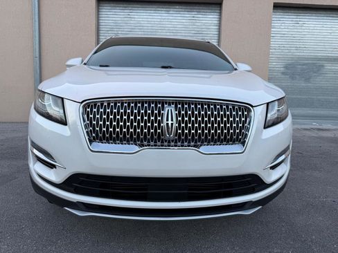 Used 2019 Lincoln MKC Premiere image 9