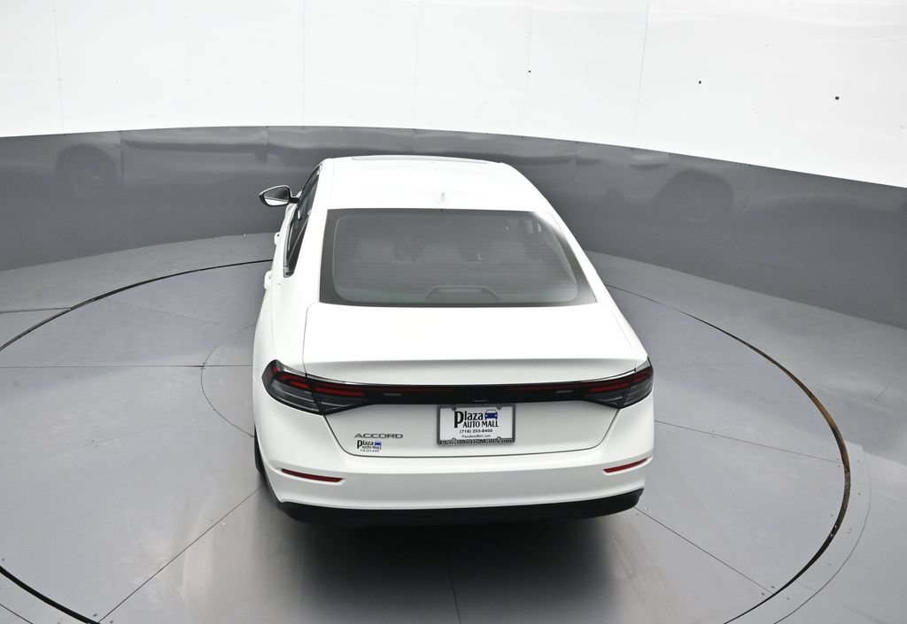 Certified 2023 Honda Accord EX image 38