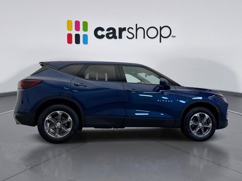 Used 2023 Chevrolet Blazer LT image 6