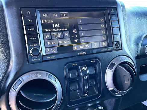 Used 2016 Jeep Wrangler Unlimited Sport w/ Quick Order Package 24S image 32