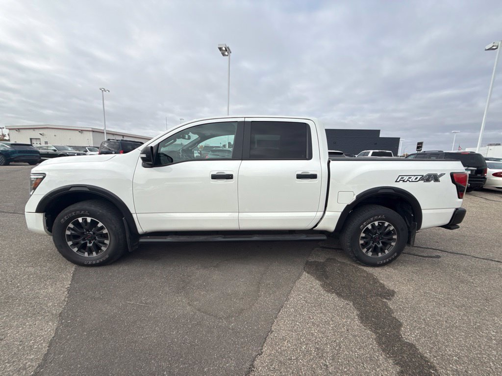 Used 2021 Nissan Titan PRO-4X AWD/4WD image 4