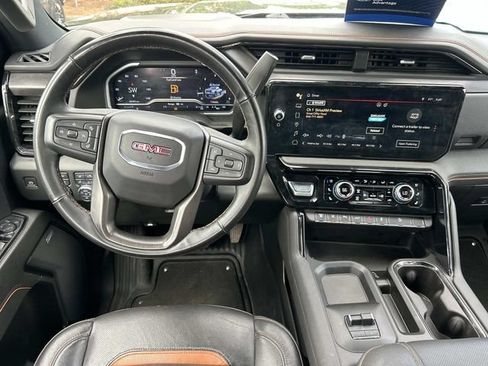Used 2024 GMC Sierra 2500 AT4 w/ AT4 Premium Plus Package AWD/4WD image 14