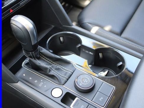 Used 2023 Volkswagen Atlas SEL image 47