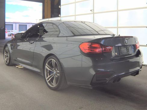 Used 2015 BMW M4 Convertible image 11
