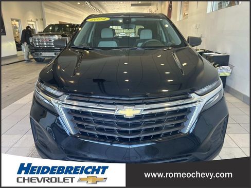 Certified 2024 Chevrolet Equinox LS w/ LS Convenience Package image 36