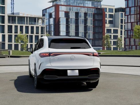 New 2025 Mercedes-Benz EQE AMG 4MATIC SUV image 25