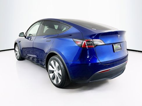 Used 2023 Tesla Model Y Long Range AWD/4WD image 5