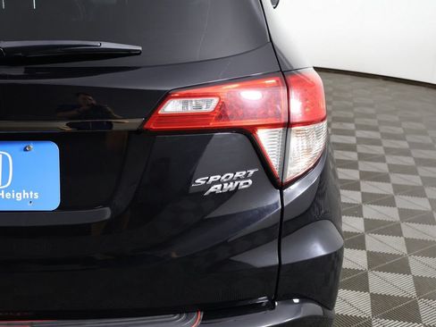 Used 2022 Honda HR-V Sport image 13