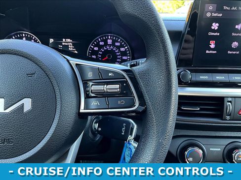 Used 2024 Kia Forte LXS FWD image 11