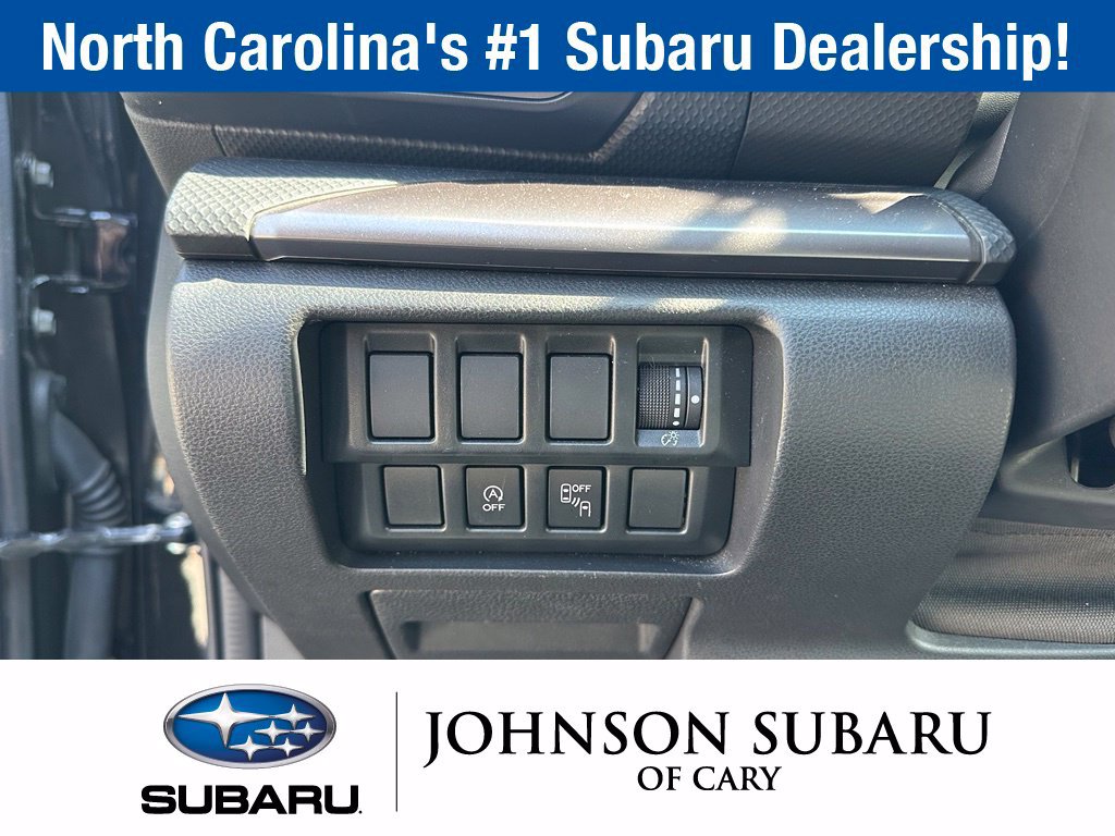 Used 2020 Subaru Forester Premium AWD/4WD image 18