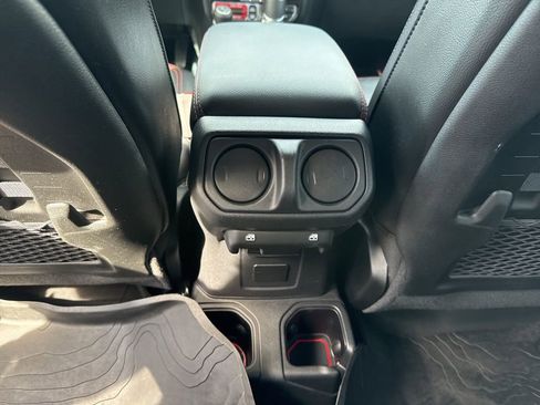 Certified 2022 Jeep Gladiator Rubicon w/ LED Lighting Group image 22