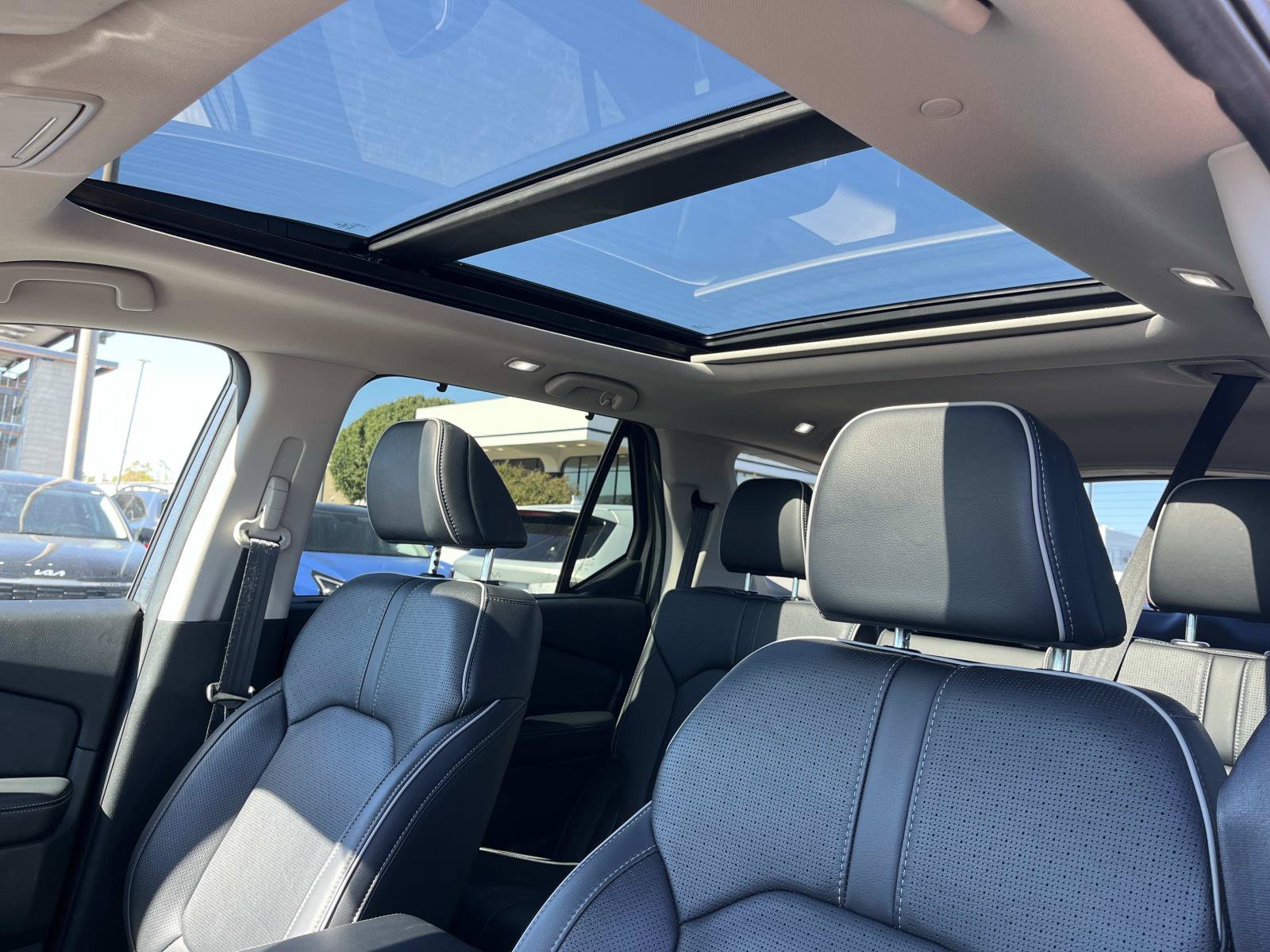 Used 2023 Honda Pilot Elite image 35