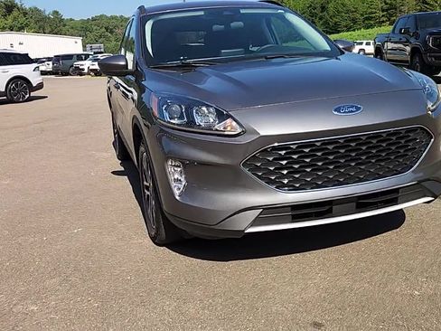 Used 2021 Ford Escape SEL AWD/4WD image 9