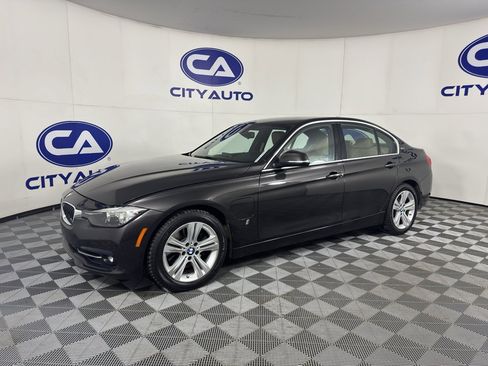 Used 2017 BMW 330e image 7