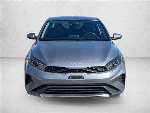 Used 2024 Kia Forte LXS image 2