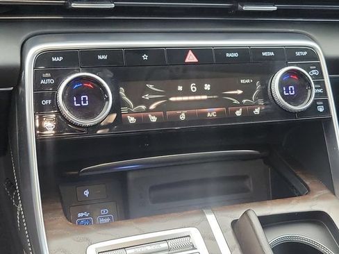 Used 2024 Genesis GV80 3.5T w/ Prestige Package AWD/4WD image 24