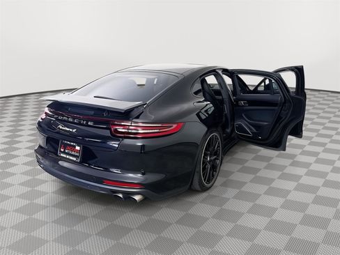 Used 2019 Porsche Panamera 4 w/ Premium Package AWD/4WD image 39