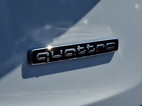 Used 2022 Audi Q5 2.0T Premium AWD/4WD image 32