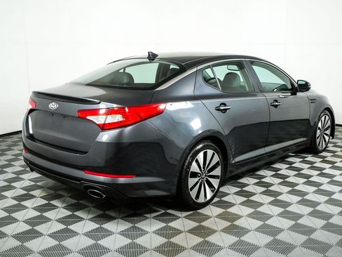Used 2011 Kia Optima SX FWD image 3