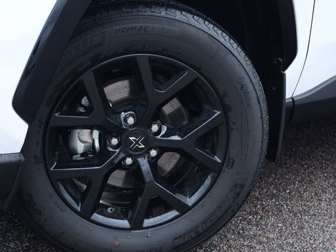 Used 2025 Toyota RAV4 XLE image 21