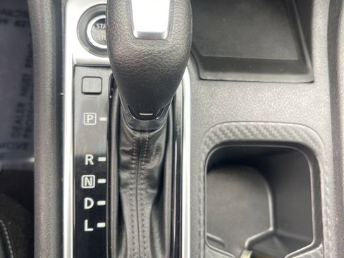 Certified 2022 Nissan Sentra SV w/ Trunk Package image 18