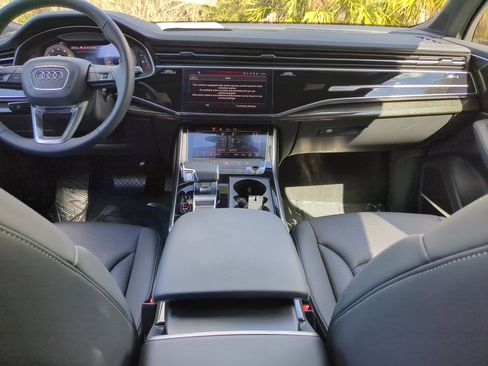 Used 2025 Audi Q7 2.0T Premium Plus w/ Premium Plus Package image 15