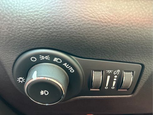 New 2026 Jeep Compass Limited AWD/4WD image 25