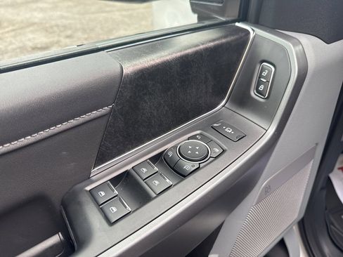 New 2026 Ford F250 XLT w/ XLT Premium Package image 13