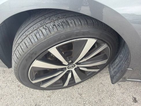 Used 2021 Nissan Altima 2.5 SR FWD image 7