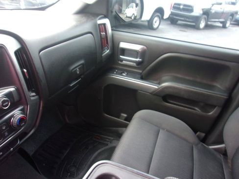 Used 2018 Chevrolet Silverado 1500 LT w/ Texas Edition AWD/4WD image 13