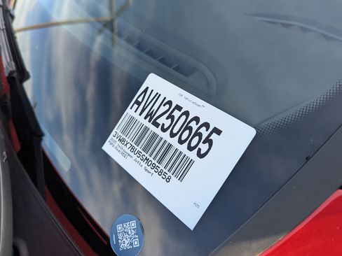 New 2025 Volkswagen Jetta Sport image 33