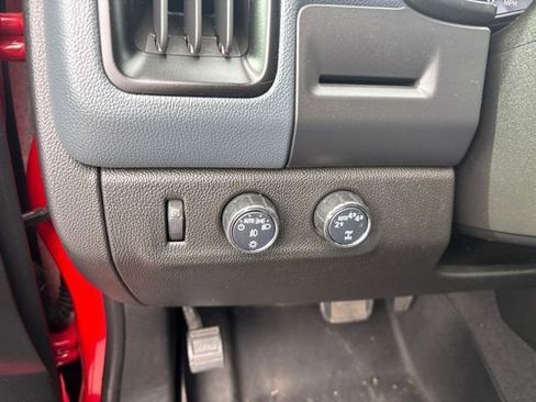 Used 2020 Chevrolet Colorado Z71 image 17