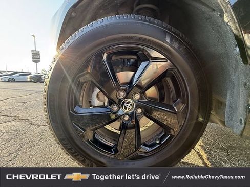Used 2021 Toyota RAV4 XSE AWD/4WD image 10