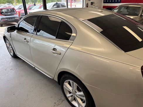 Used 2011 Lincoln MKS w/ 101A Rapid Spec Order Code FWD image 19
