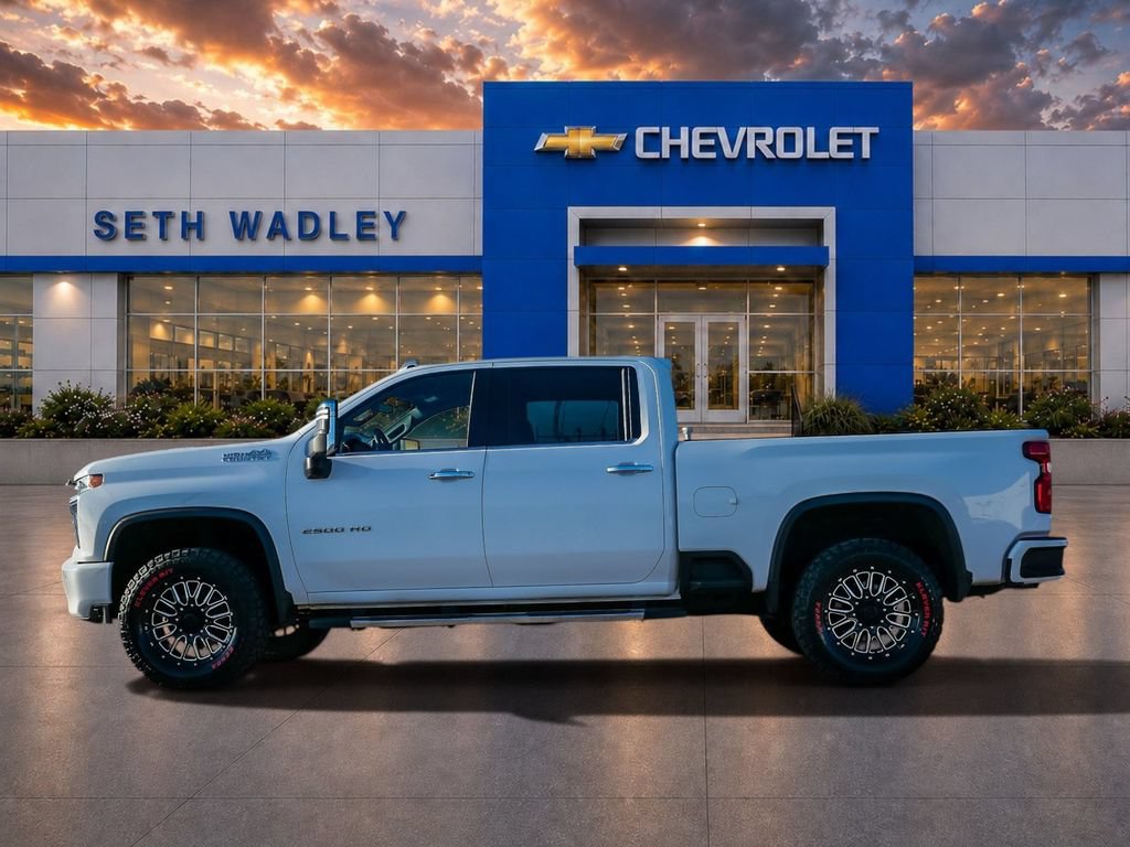 Used 2023 Chevrolet Silverado 2500 High Country w/ Z71 Off-Road Package AWD/4WD image 4