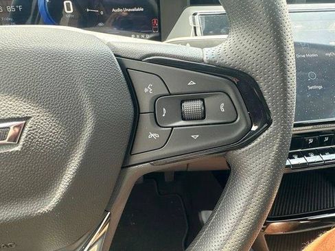 New 2027 Chevrolet Bolt LT FWD image 34
