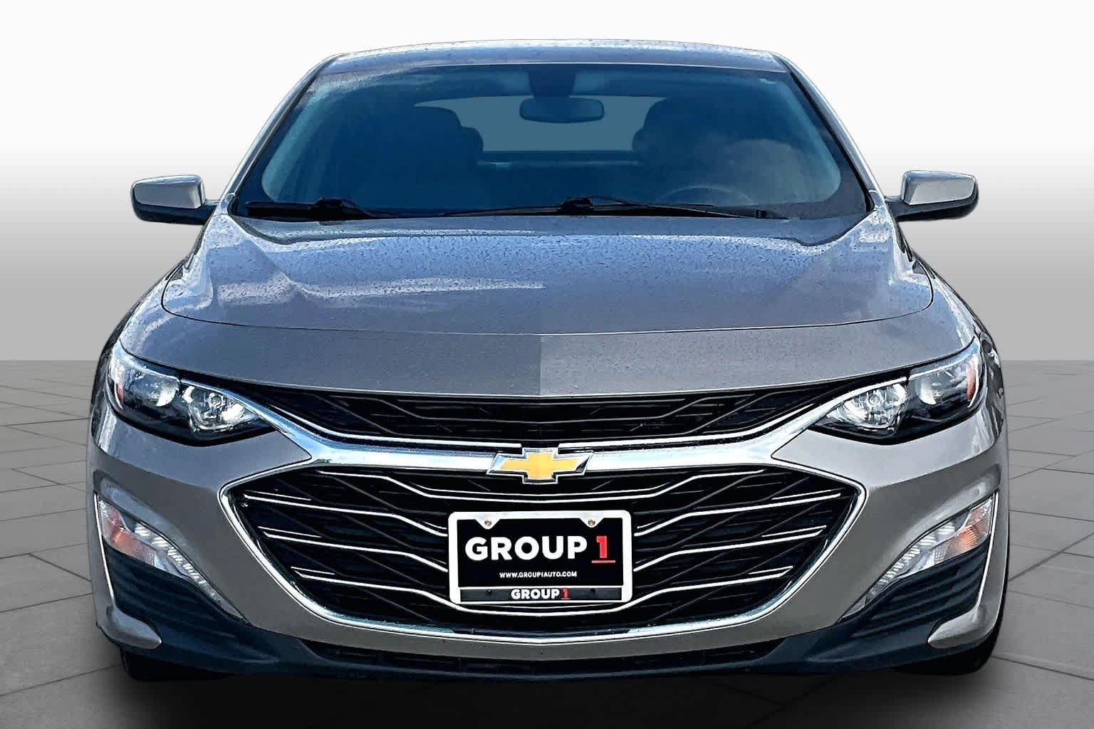 Used 2022 Chevrolet Malibu LT FWD image 4