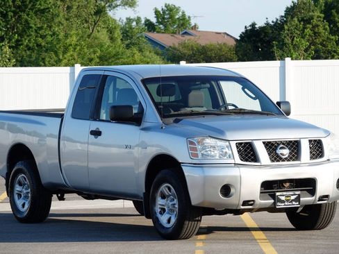 Used 2004 Nissan Titan XE w/ (PRF) Preferred Pkg AWD/4WD image 33