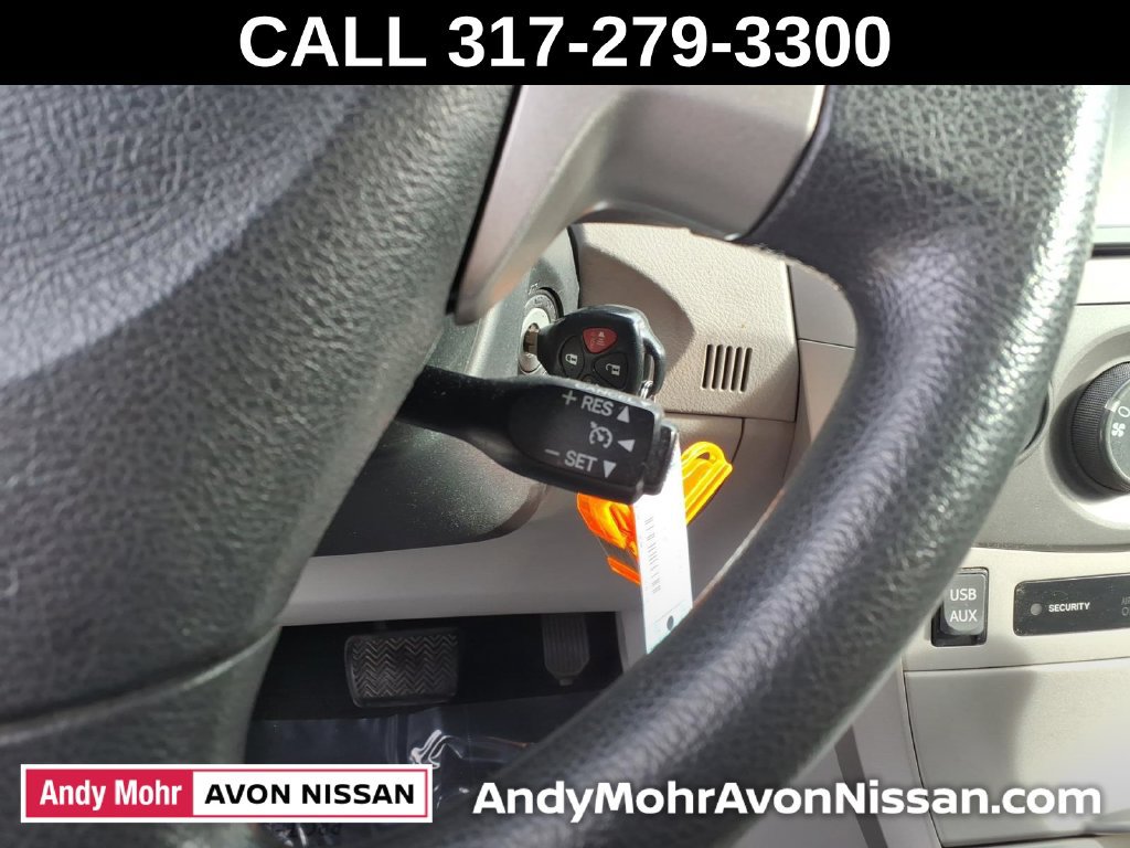 Used 2013 Toyota Corolla LE FWD image 25
