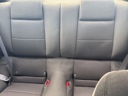 Used 2010 Ford Mustang GT Premium image 10