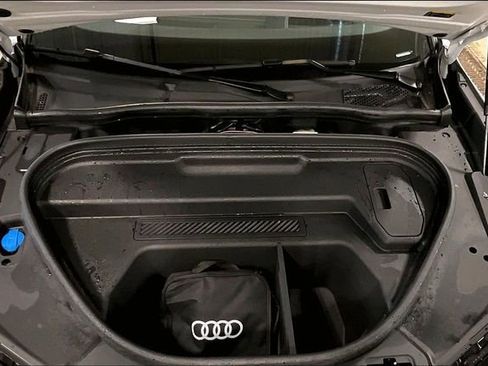 Used 2025 Audi Q6 e-tron Premium Plus w/ Premium Plus image 10