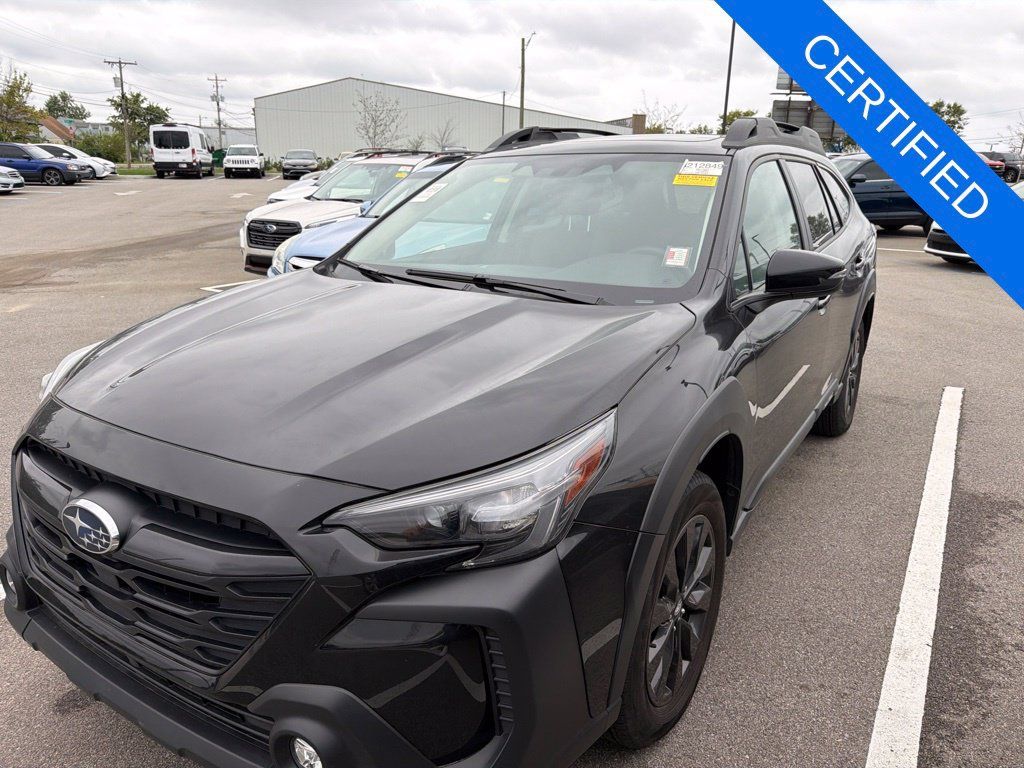 Used 2025 Subaru Outback Onyx Edition AWD/4WD image 7